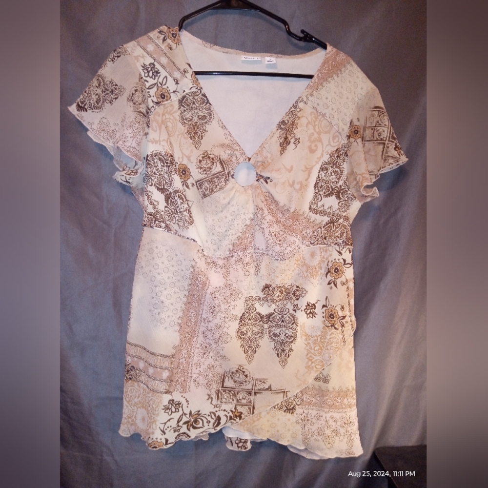 Cato Paisley Y2K short sleeve blouse with ring